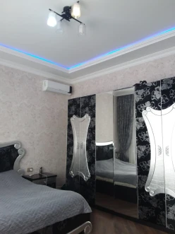 Satılır ev/villa 5 otaqlı 200 m², Badamdar q.-9