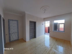 Satılır ev/villa 3 otaqlı 1.4 m², Binə q.-8