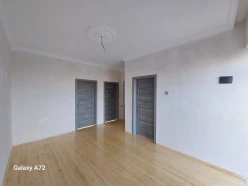Satılır ev/villa 3 otaqlı 1.4 m², Binə q.-4