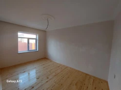 Satılır ev/villa 3 otaqlı 1.8 m², Binə q.-7