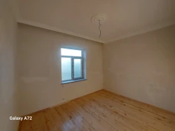 Satılır ev/villa 3 otaqlı 1.8 m², Binə q.-5