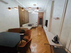 İcarə yeni tikili 2 otaqlı 70 m²,  Nəsimi-2