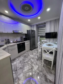 Satılır köhnə tikili 2 otaqlı 52 m²,  Zığ-5