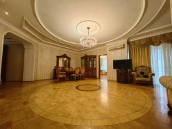 İcarə yeni tikili 3 otaqlı 120 m²,  Elmlər Akademiyası m.-4