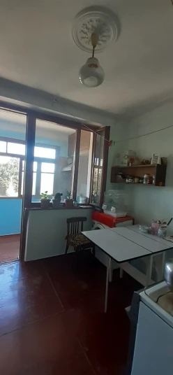 Satılır köhnə tikili 4 otaqlı 90 m², Həzi Aslanov m.-3