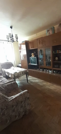 Satılır köhnə tikili 4 otaqlı 90 m², Həzi Aslanov m.-2
