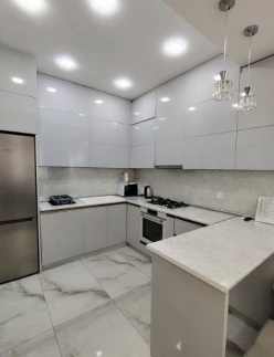 İcarə yeni tikili 2 otaqlı 60 m²,  Nəriman Nərimanov m.-7