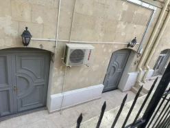 İcarə ofis 5 otaqlı 130 m²,  İçəri Şəhər m.-12