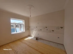 Satılır ev/villa 3 otaqlı 90 m², Binə q.-5