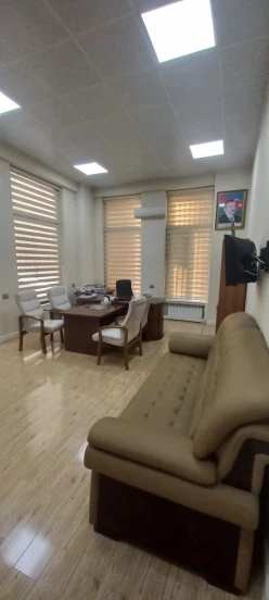 İcarə ofis 3 otaqlı 200 m², Nəriman Nərimanov m.-6