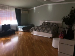 Satılır yeni tikili 5 otaqlı 255 m², Nizami r.-11