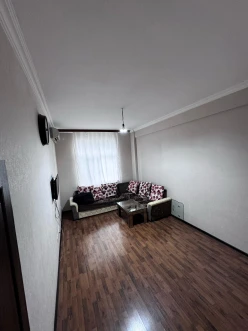 Satılır yeni tikili 2 otaqlı 60 m², İnşaatçılar m.-6 Satılır yeni tikili 2 otaqlı 60 m², İnşaatçılar m.-6