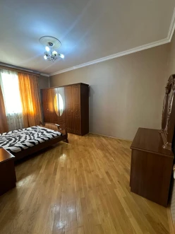 İcarə yeni tikili 3 otaqlı 120 m²,  Elmlər Akademiyası m.-5