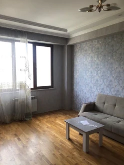 İcarə yeni tikili 1 otaqlı 50 m², Azadlıq prospekti m.-4