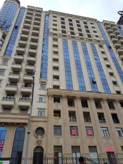 Satılır yeni tikili 4 otaqlı 206.01 m², 28 May m.-2 Satılır yeni tikili 4 otaqlı 206.01 m², 28 May m.-2