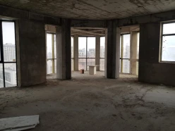 Satılır yeni tikili 4 otaqlı 206.01 m², 28 May m.-9 Satılır yeni tikili 4 otaqlı 206.01 m², 28 May m.-9