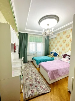 Satılır yeni tikili 3 otaqlı 111 m², Neftçilər m.-6