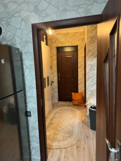 Satılır yeni tikili 2 otaqlı 70 m², Azadlıq prospekti m.-5