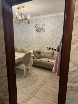 Satılır yeni tikili 2 otaqlı 70 m², Azadlıq prospekti m.-6