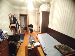 Satılır köhnə tikili 3 otaqlı 80 m²,  Həzi Aslanov m.-4