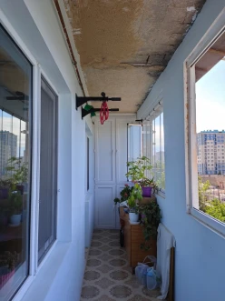 Satılır köhnə tikili 5 otaqlı 120 m², İnşaatçılar m.-12 Satılır köhnə tikili 5 otaqlı 120 m², İnşaatçılar m.-12