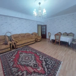 Satılır yeni tikili 2 otaqlı 86 m², İnşaatçılar m.-5