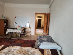 Satılır yeni tikili 2 otaqlı 75 m², Elmlər Akademiyası m.-12