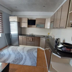 Satılır yeni tikili 2 otaqlı 86 m², İnşaatçılar m.-7