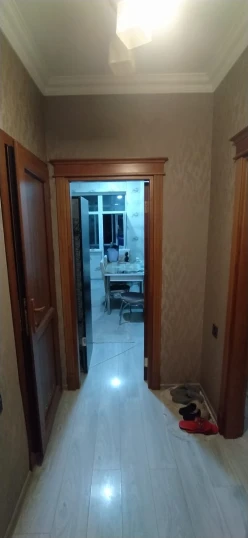 Satılır yeni tikili 2 otaqlı 62 m², İnşaatçılar m.-7