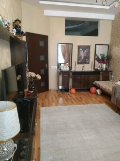 Satılır yeni tikili 3 otaqlı 90 m², Yasamal q.-7