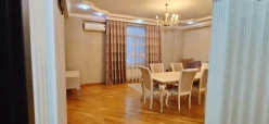 Satılır yeni tikili 3 otaqlı 90 m², İnşaatçılar m.