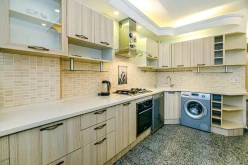 İcarə yeni tikili 4 otaqlı 120 m²,  28 May m.-7