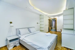 İcarə yeni tikili 4 otaqlı 120 m²,  28 May m.-13