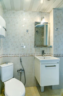 İcarə yeni tikili 4 otaqlı 120 m²,  28 May m.-20