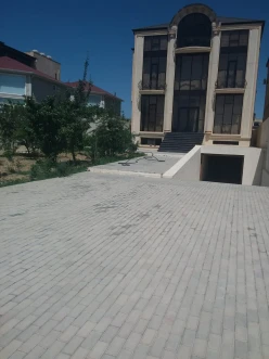 Satılır ev/villa 11 otaqlı 630 m², Badamdar q.-15