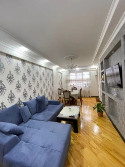 Satılır yeni tikili 3 otaqlı 120 m², İnşaatçılar m.-2