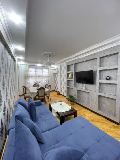 Satılır yeni tikili 3 otaqlı 120 m², İnşaatçılar m.-3