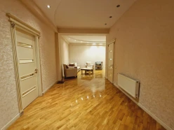 Satılır yeni tikili 3 otaqlı 156 m², Nərimanov r.-3