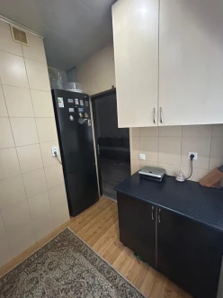 Satılır köhnə tikili 3 otaqlı 70 m²,  Memar Əcəmi m.-4