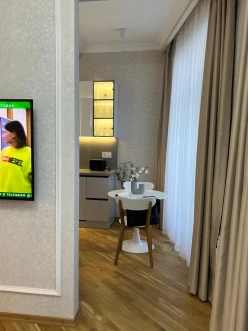 İcarə yeni tikili 2 otaqlı 87 m², 28 May m.-19 İcarə yeni tikili 2 otaqlı 87 m², 28 May m.-19