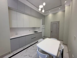 Satılır yeni tikili 3 otaqlı 138 m²,  Köhnə Günəşli-2