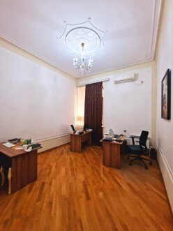 İcarə ofis 2 otaqlı 70 m²,  Səbail-3