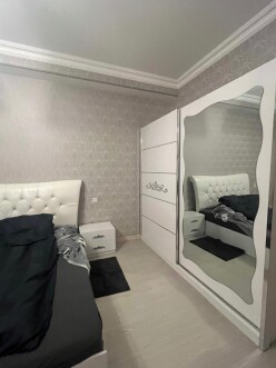 Satılır yeni tikili 2 otaqlı 87 m²,  İnşaatçılar m.-7