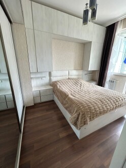 Satılır yeni tikili 2 otaqlı 50 m²,  Yasamal-8