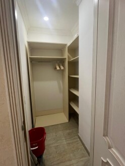 Satılır yeni tikili 2 otaqlı 87 m²,  İnşaatçılar m.-6