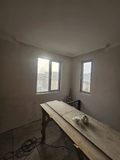 Satılır yeni tikili 2 otaqlı 40 m², İnşaatçılar m.-6 Satılır yeni tikili 2 otaqlı 40 m², İnşaatçılar m.-6