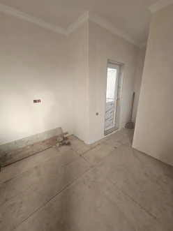 Satılır yeni tikili 2 otaqlı 40 m², İnşaatçılar m.-13 Satılır yeni tikili 2 otaqlı 40 m², İnşaatçılar m.-13