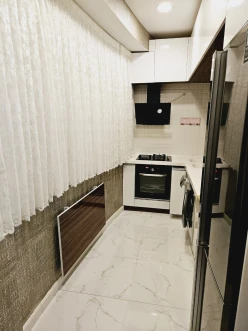 Satılır yeni tikili 2 otaqlı 60 m², Qara Qarayev m.-12