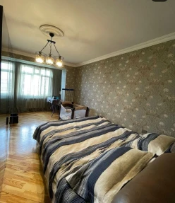 Satılır köhnə tikili 3 otaqlı 91 m², Əhmədli m.-9