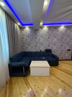 Satılır yeni tikili 2 otaqlı 56 m², İnşaatçılar m.-6